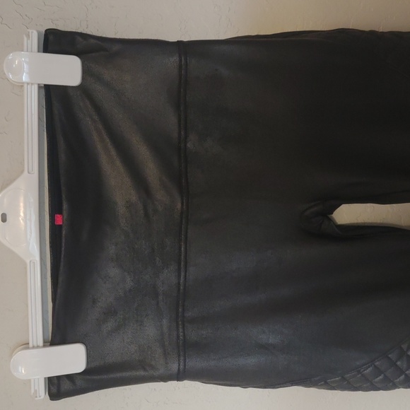 Spanx Faux Leather Quilted Moto Leggings - Picture 4 of 8